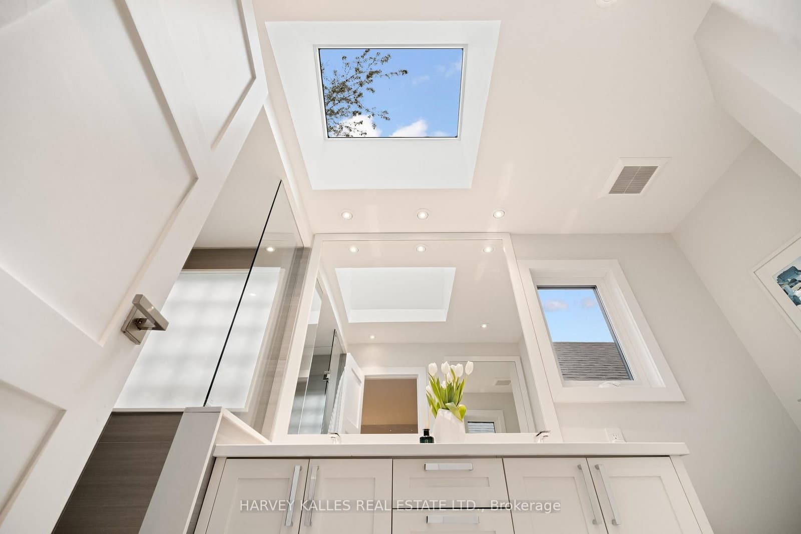 434 Bedford Park Avenue thumbnail 27