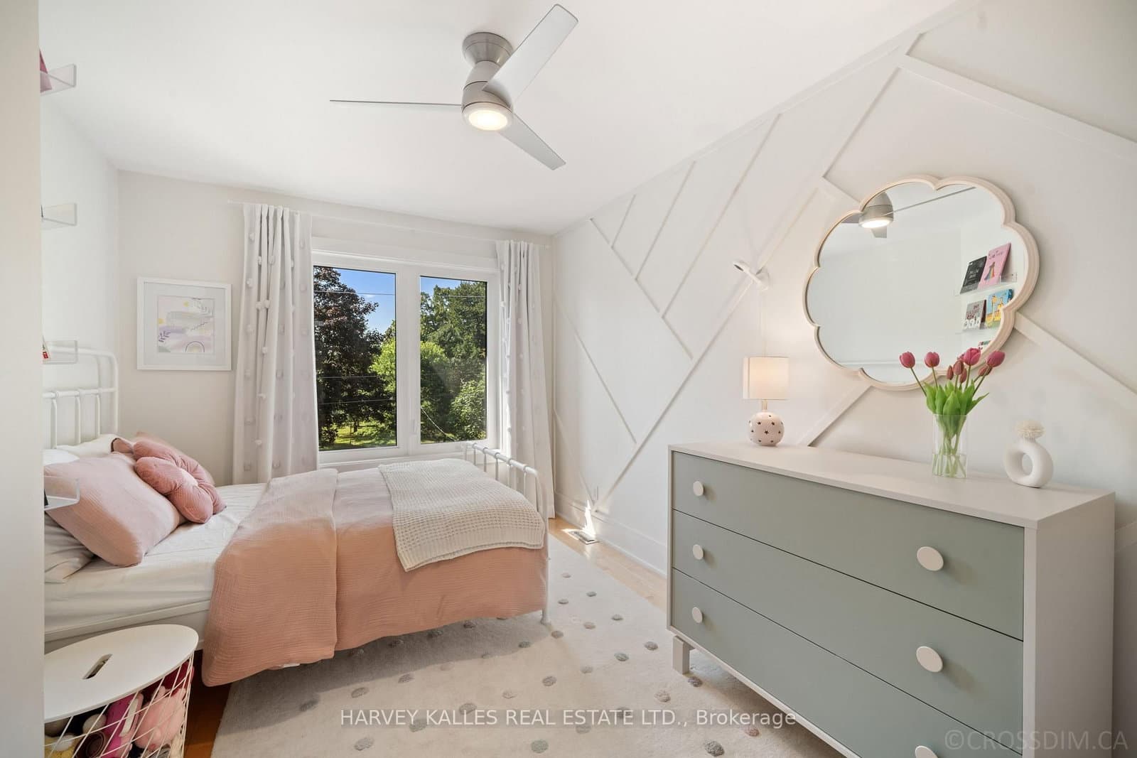 434 Bedford Park Avenue thumbnail 31