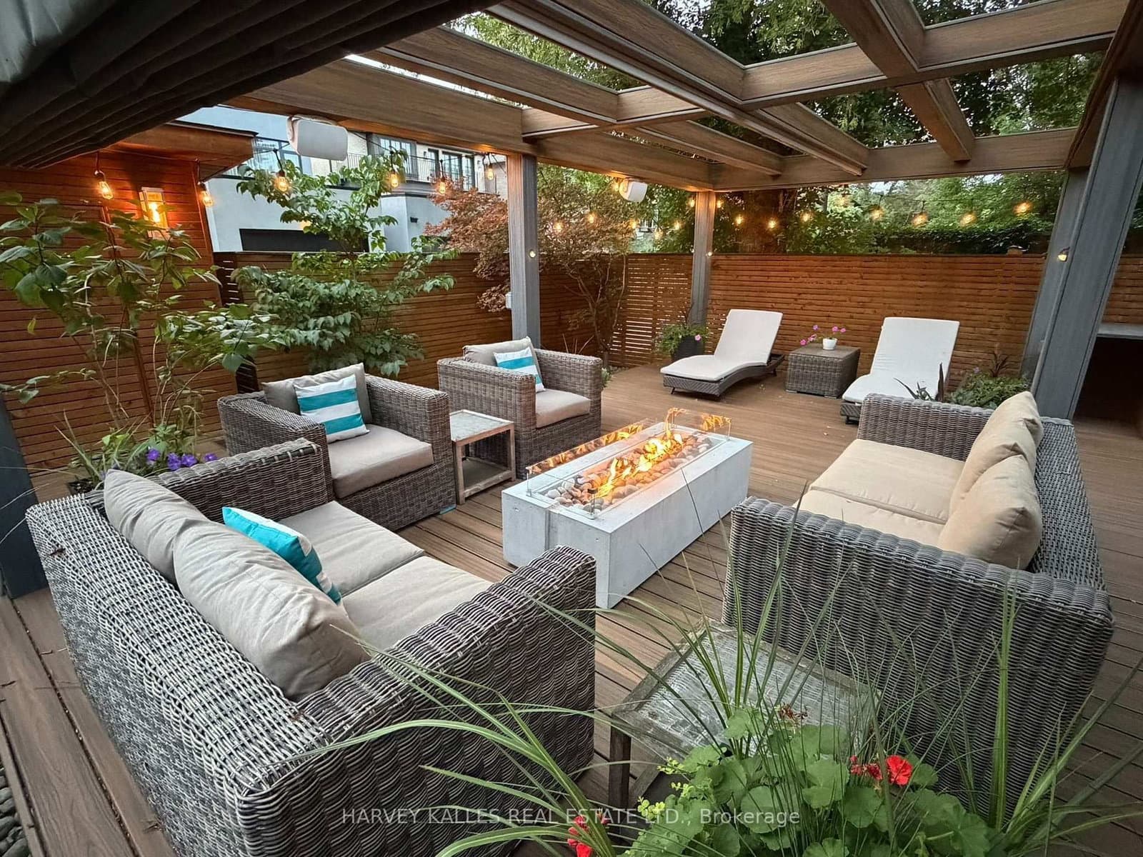 434 Bedford Park Avenue thumbnail 44