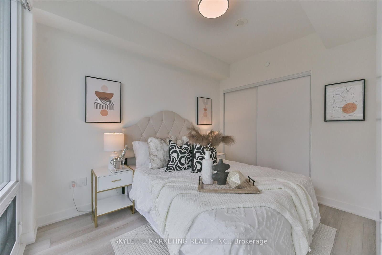 15 Queens Quay E, Unit 617 thumbnail 10
