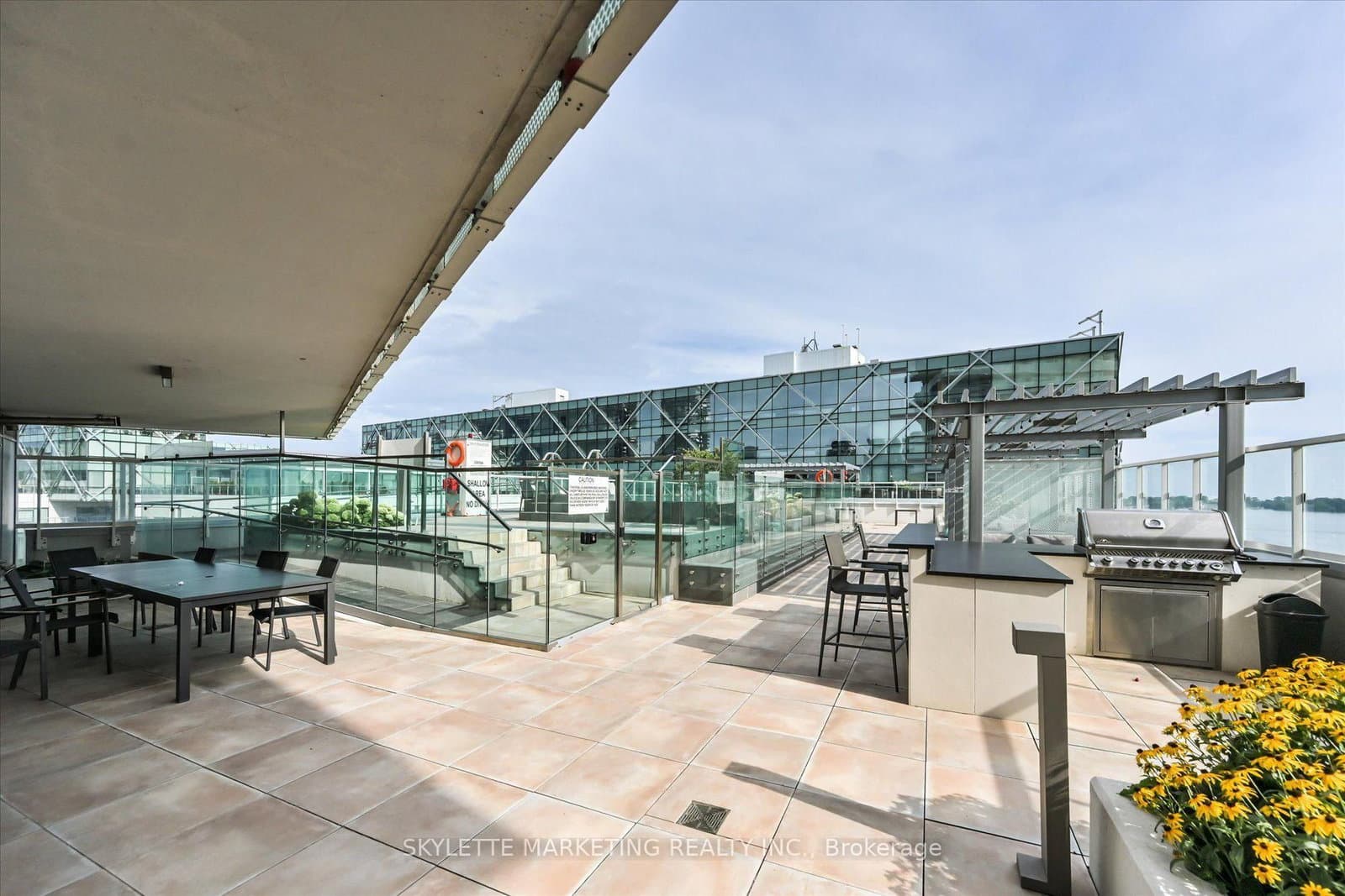 15 Queens Quay E, Unit 617 thumbnail 26