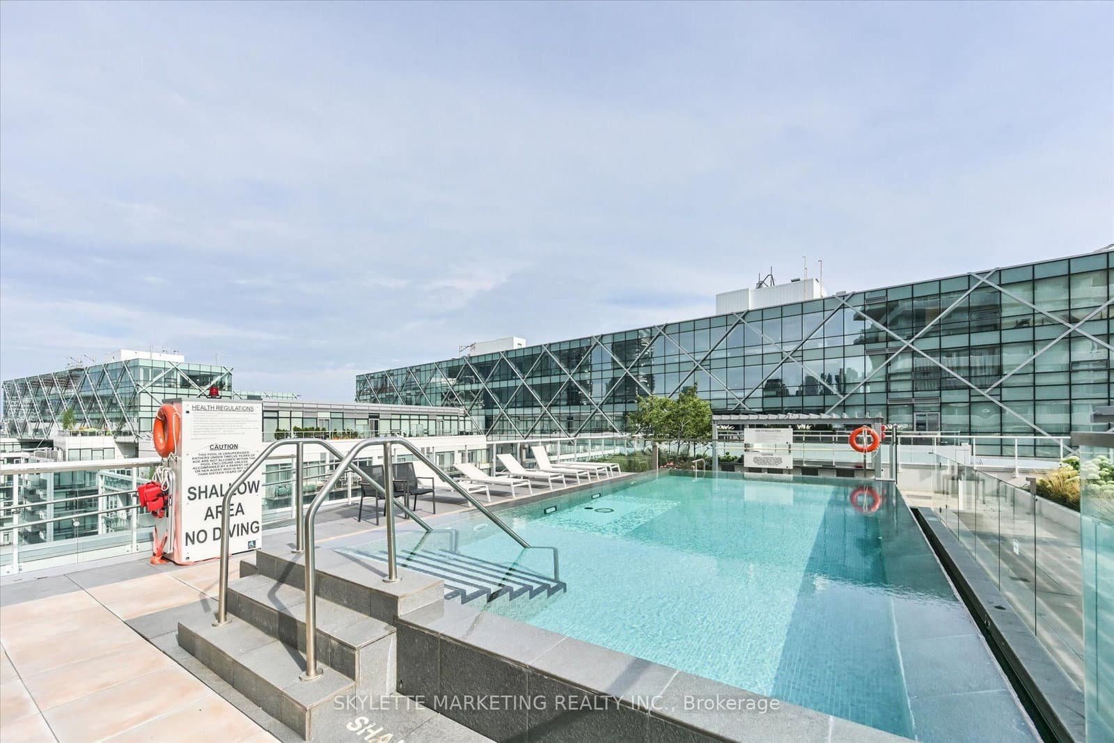 15 Queens Quay E, Unit 617 thumbnail 27