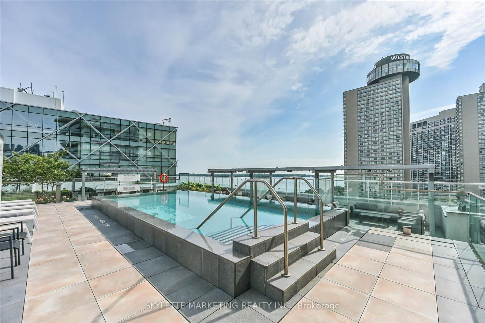 15 Queens Quay E, Unit 617 thumbnail 28