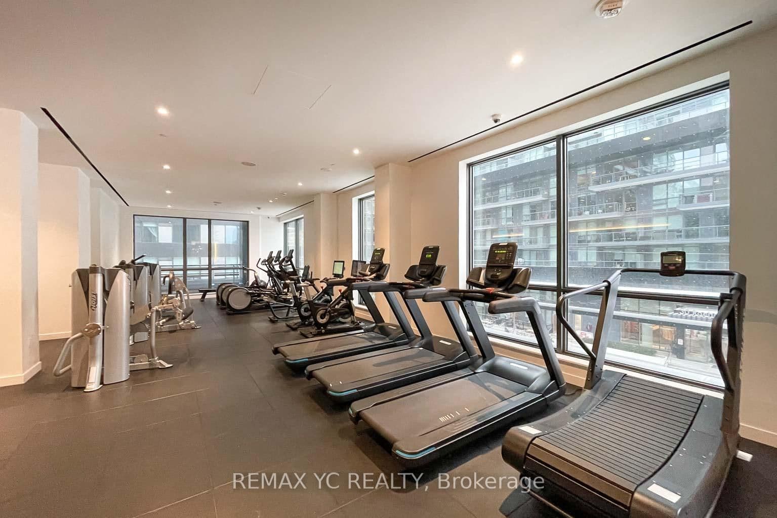 39 Roehampton Avenue, Unit 3708 thumbnail 34