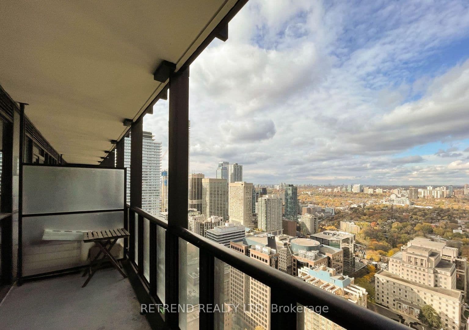 101 Charles Street E, Unit 4409 thumbnail 10