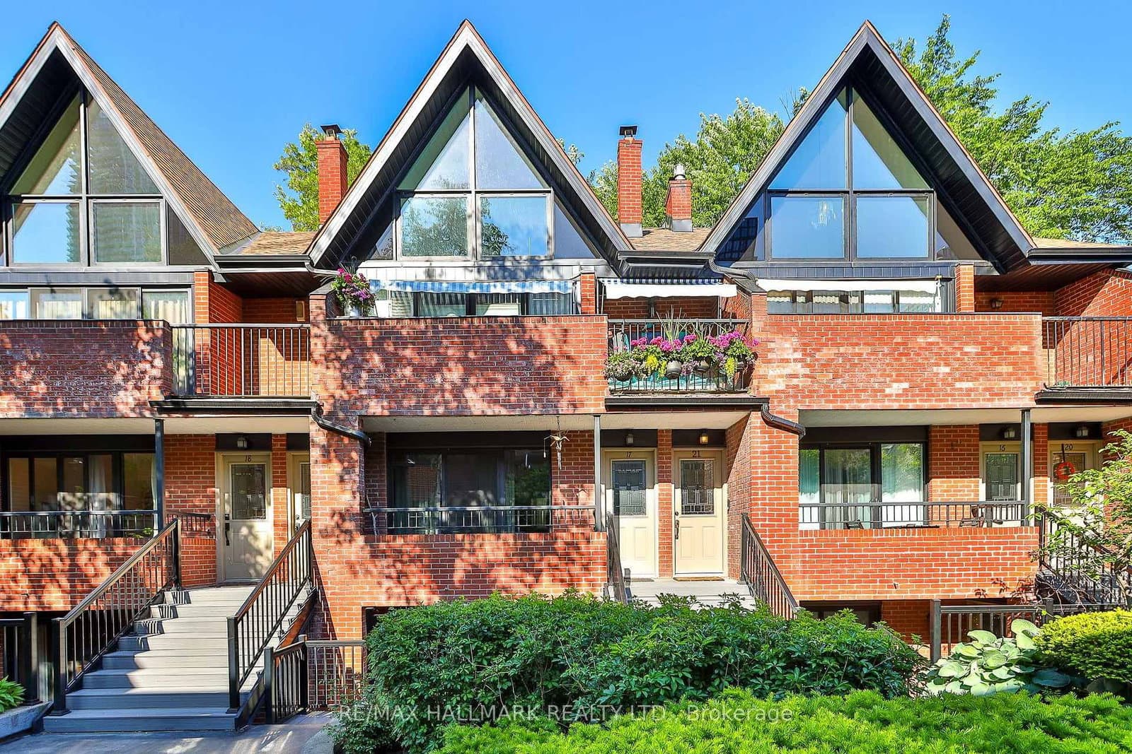 17 Pembroke Street, Unit 21 thumbnail 2