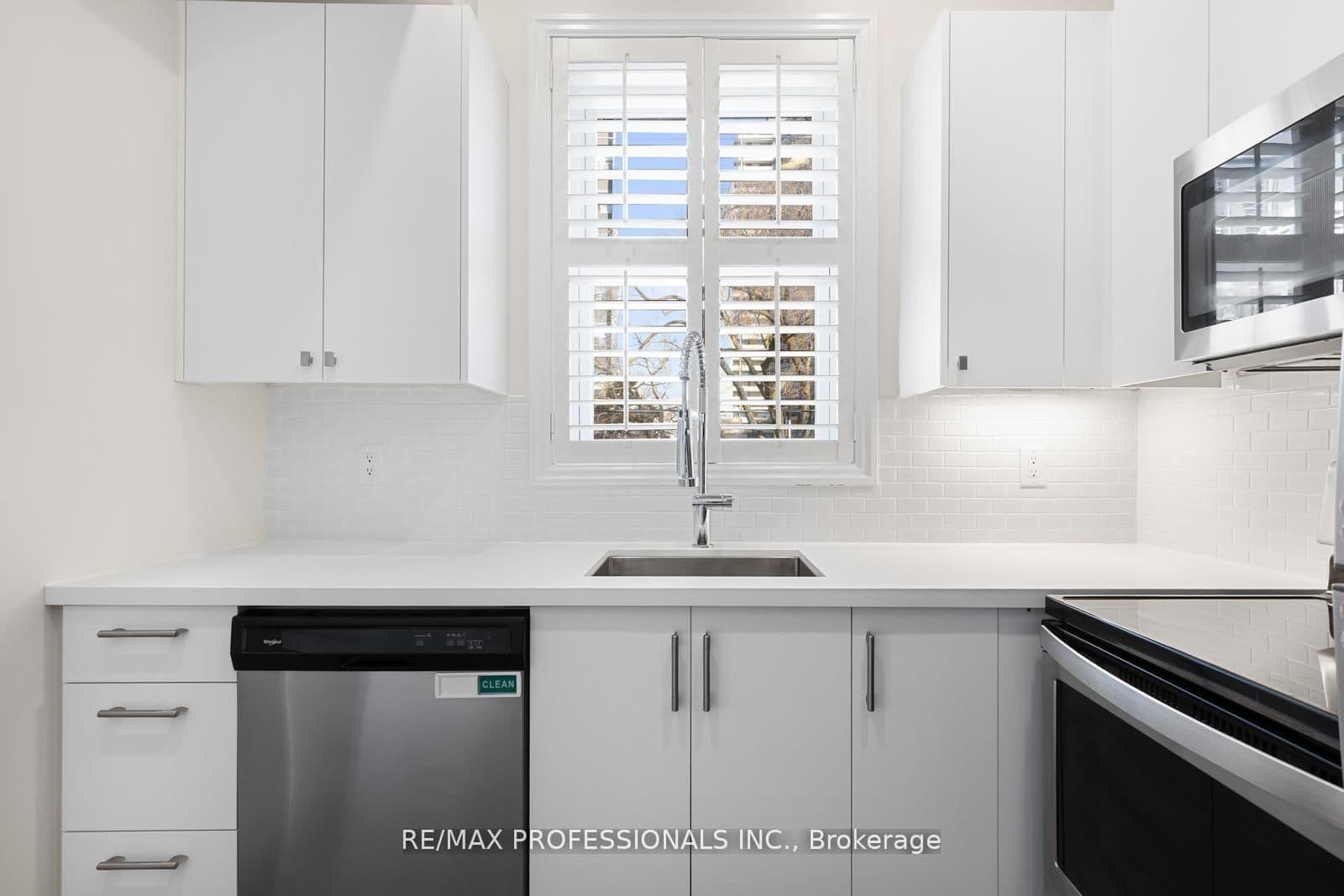 253 Wellesley Street E, Unit C thumbnail 12