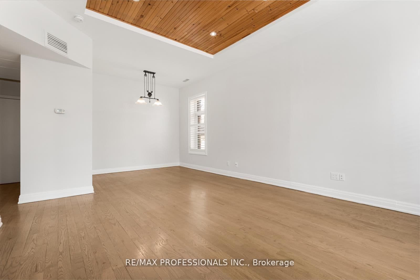 253 Wellesley Street E, Unit C thumbnail 15