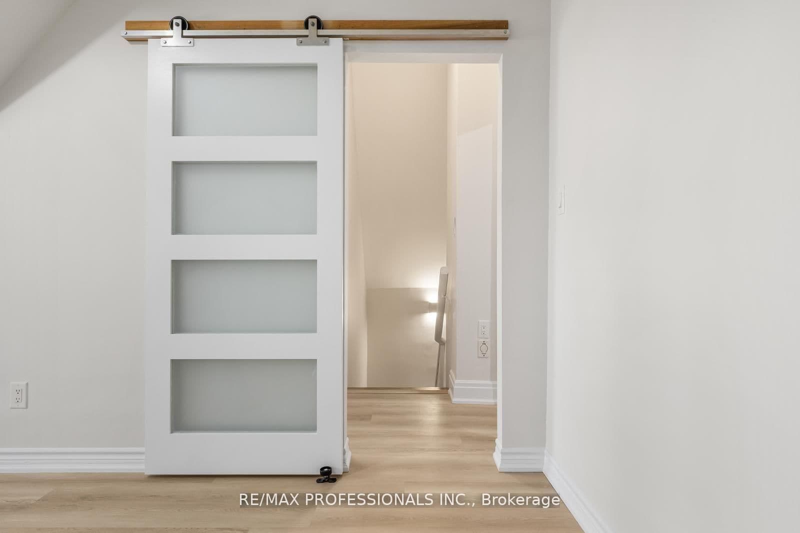253 Wellesley Street E, Unit C thumbnail 25