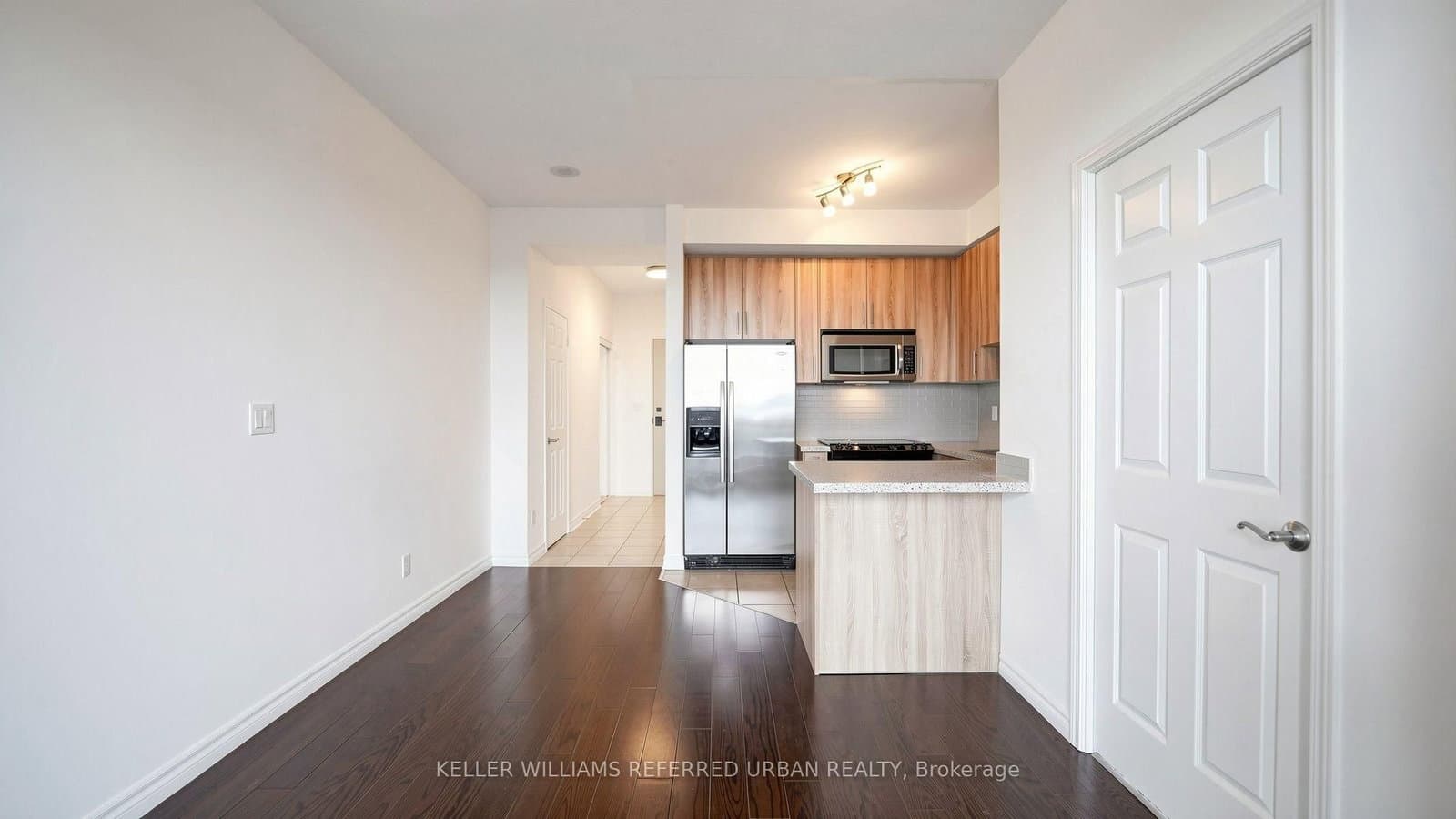 18 Holmes Avenue, Unit 912 thumbnail 5