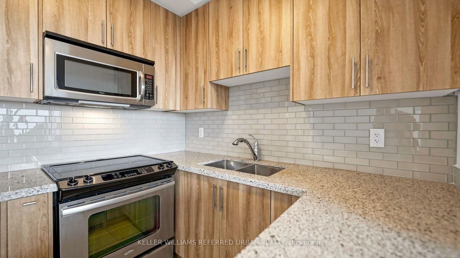 18 Holmes Avenue, Unit 912 thumbnail 8