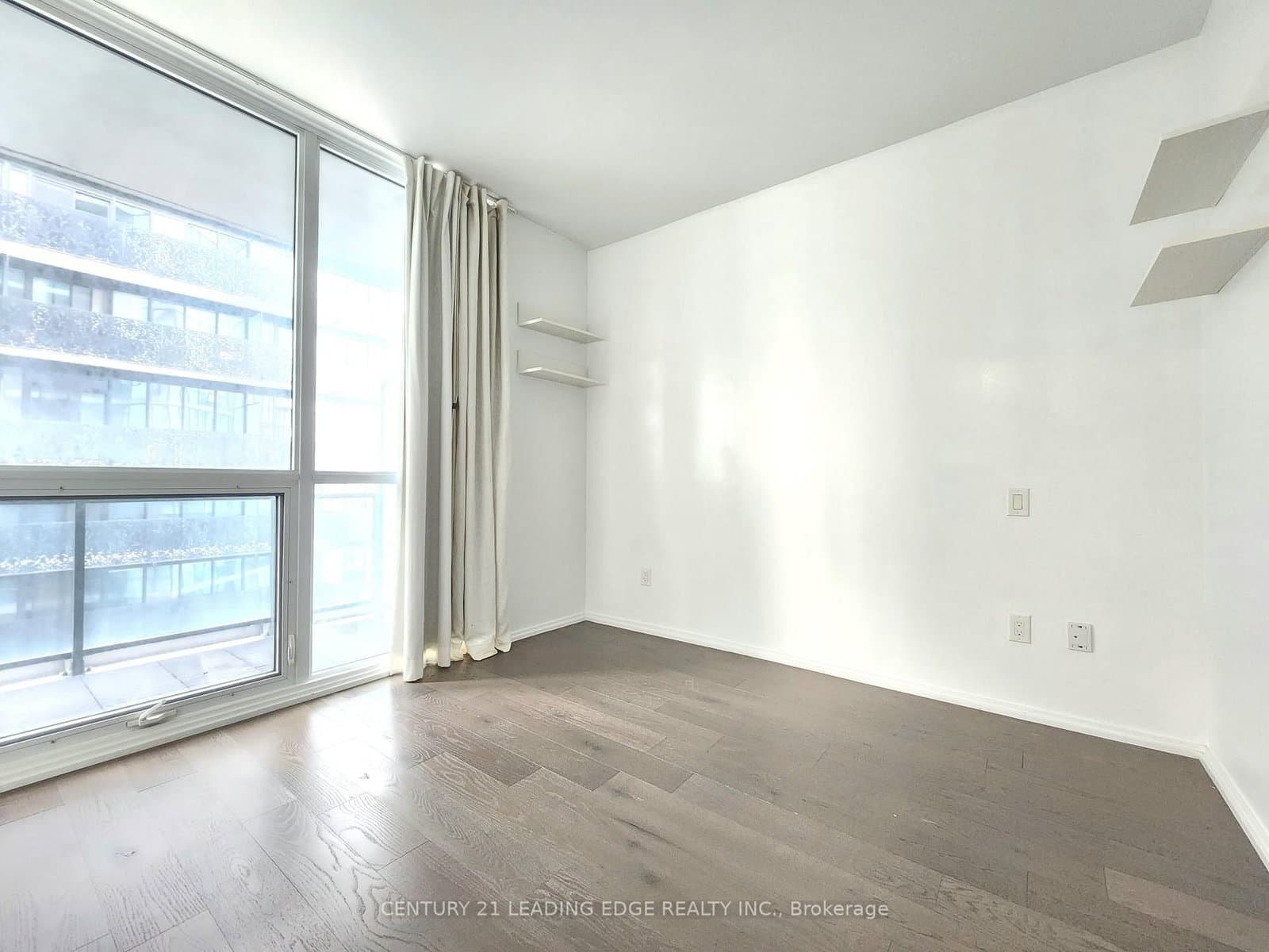 45 Charles Street E, Unit 4511 thumbnail 12