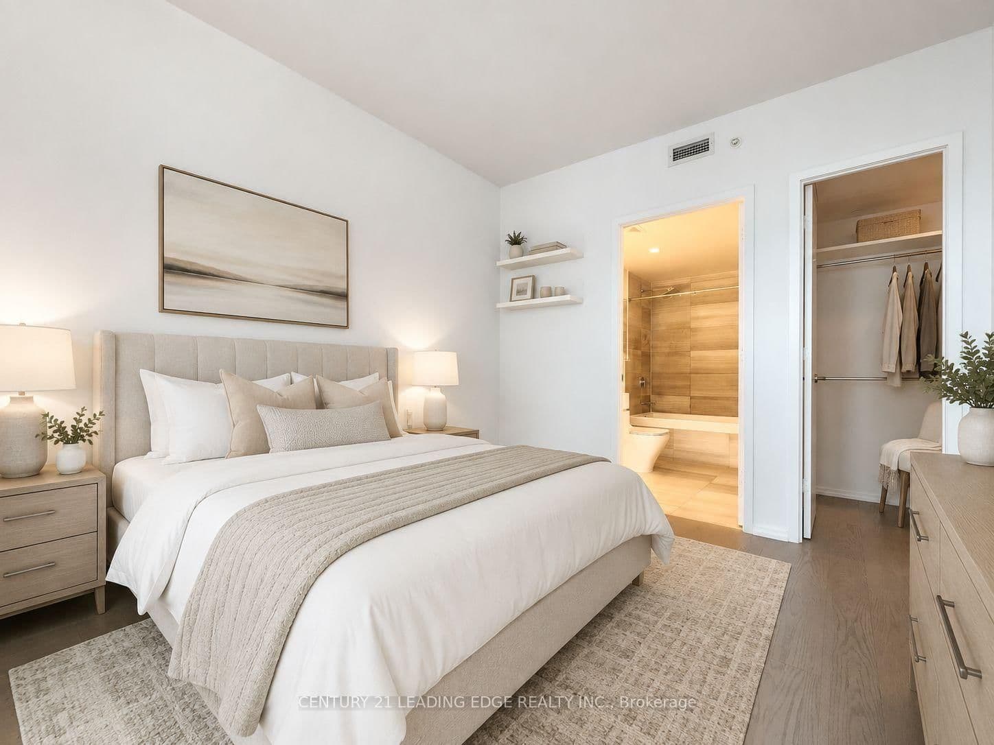 45 Charles Street E, Unit 4511 thumbnail 15