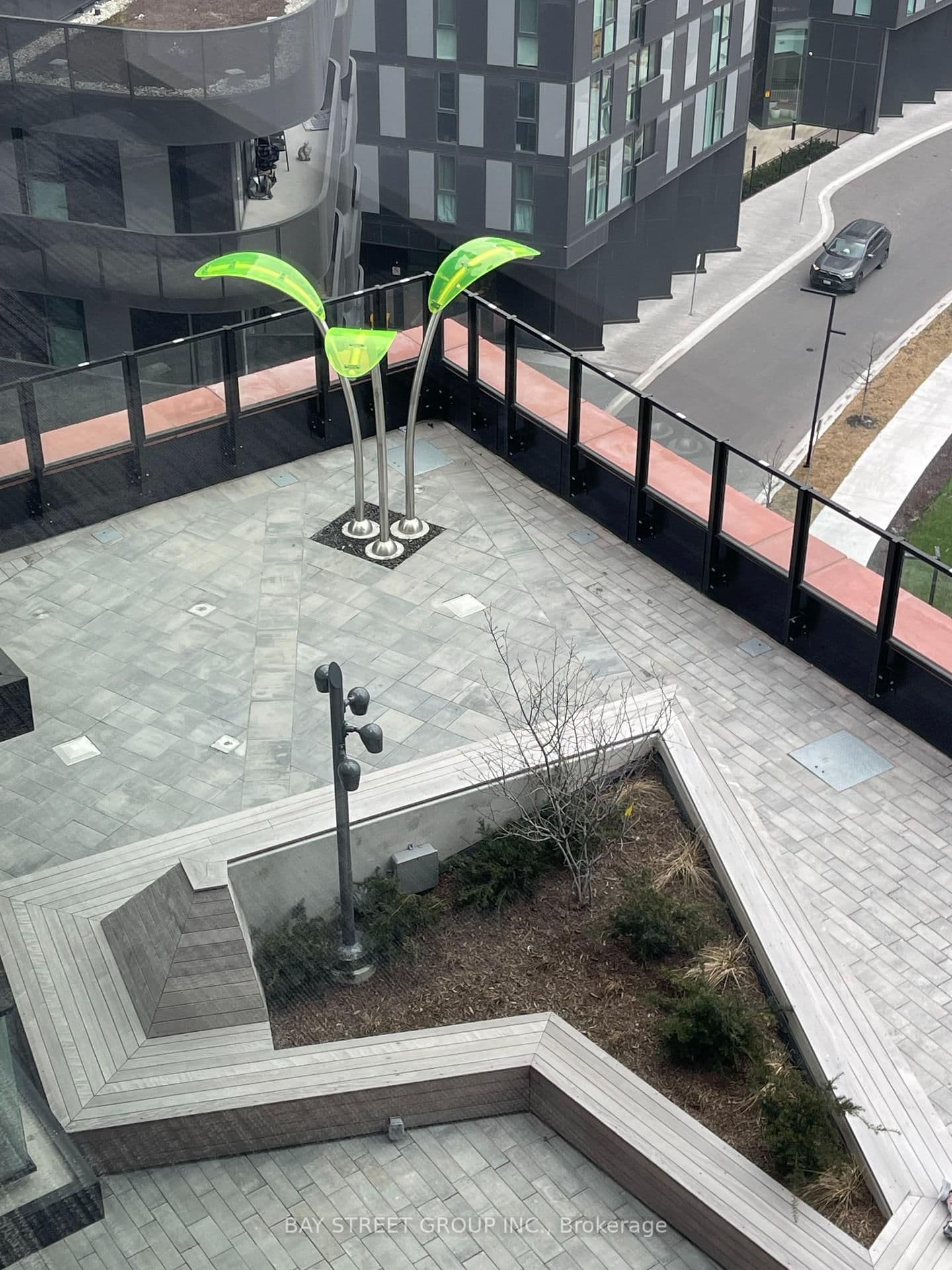 8 Tippett Road, Unit 1010 thumbnail 13