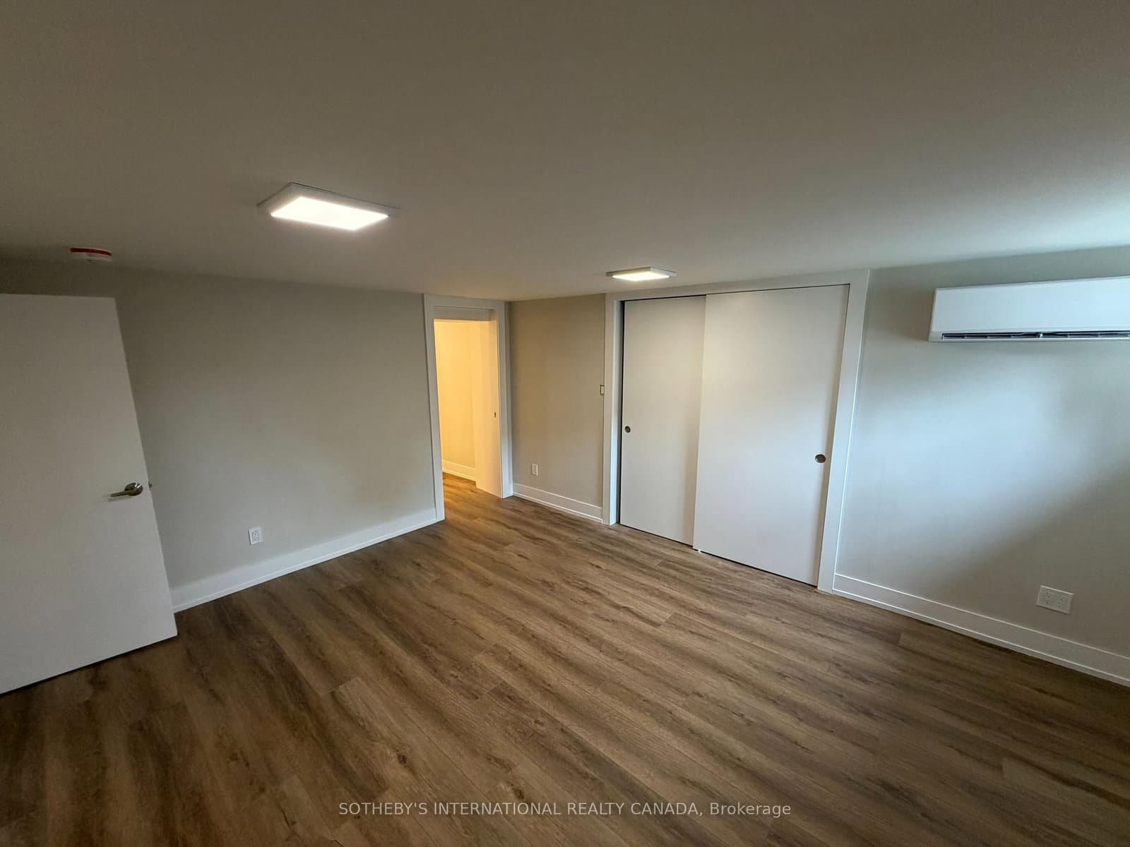 458A Oriole Parkway, Unit Lower thumbnail 11