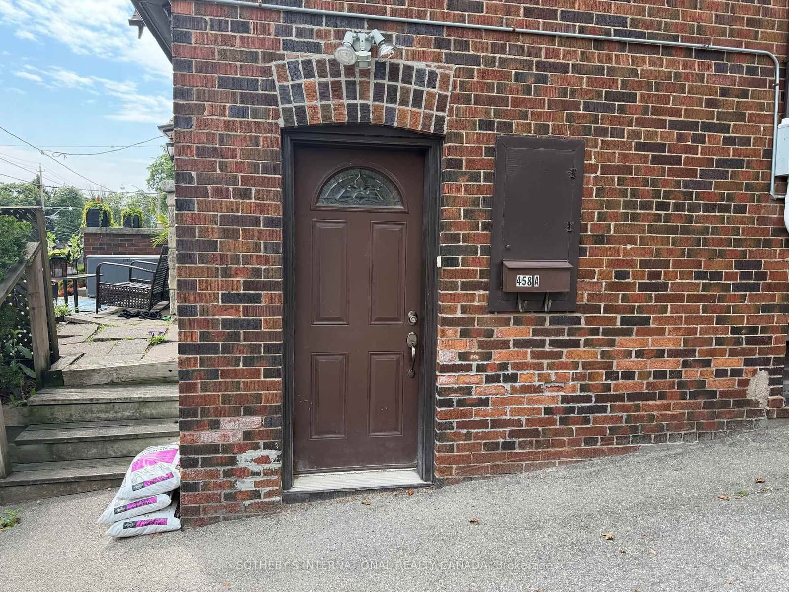 458A Oriole Parkway, Unit Lower thumbnail 2