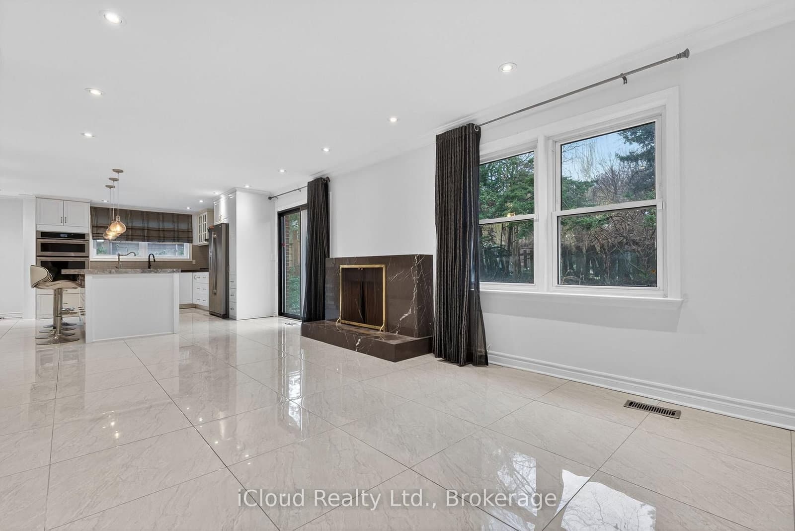 52 Montressor Drive thumbnail 9