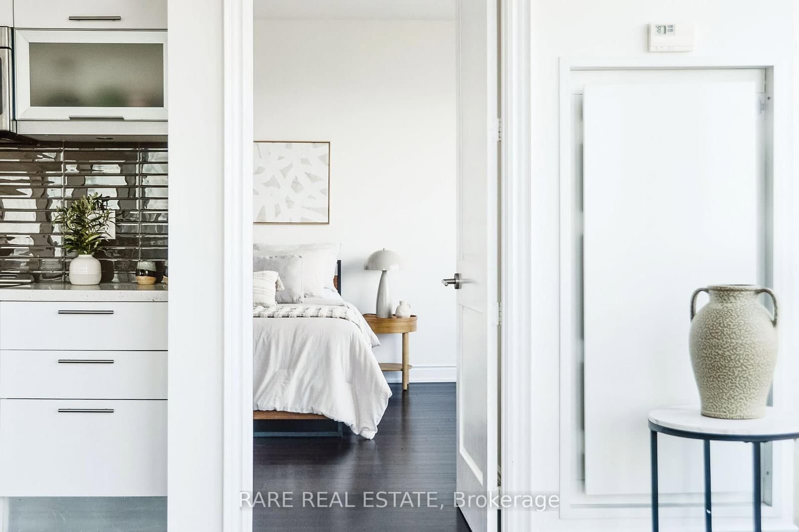 388 Yonge Street, Unit 5907 thumbnail 23
