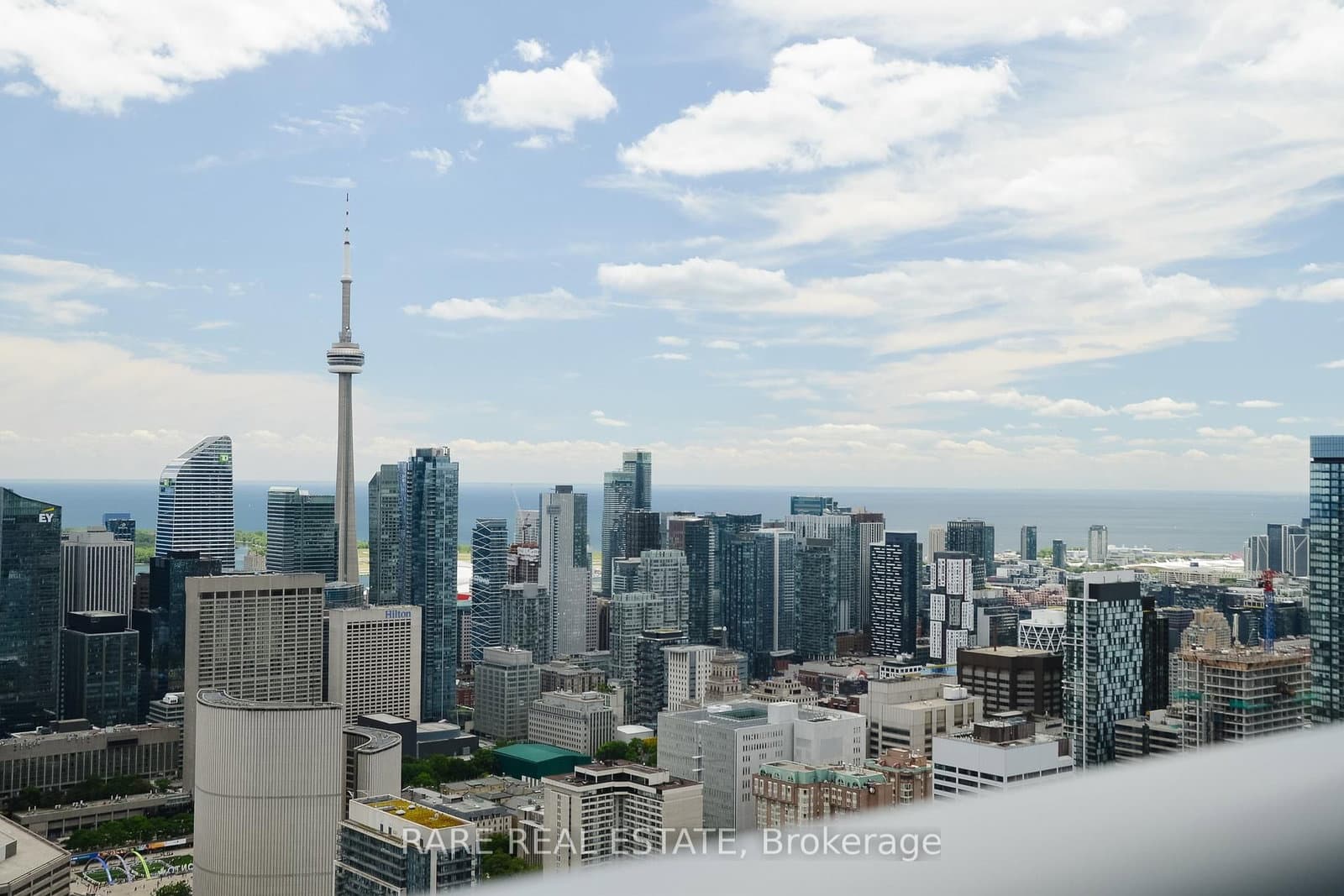 388 Yonge Street, Unit 5907 thumbnail 6