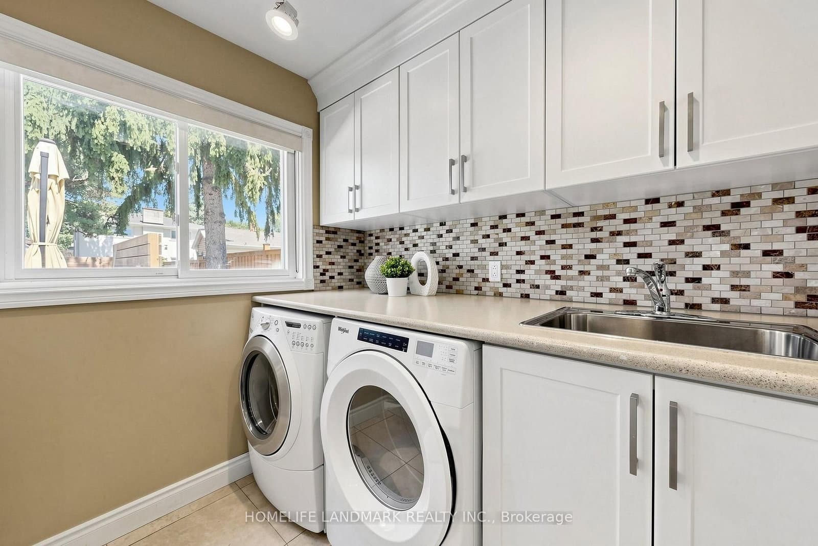 56 Kentland Crescent thumbnail 16