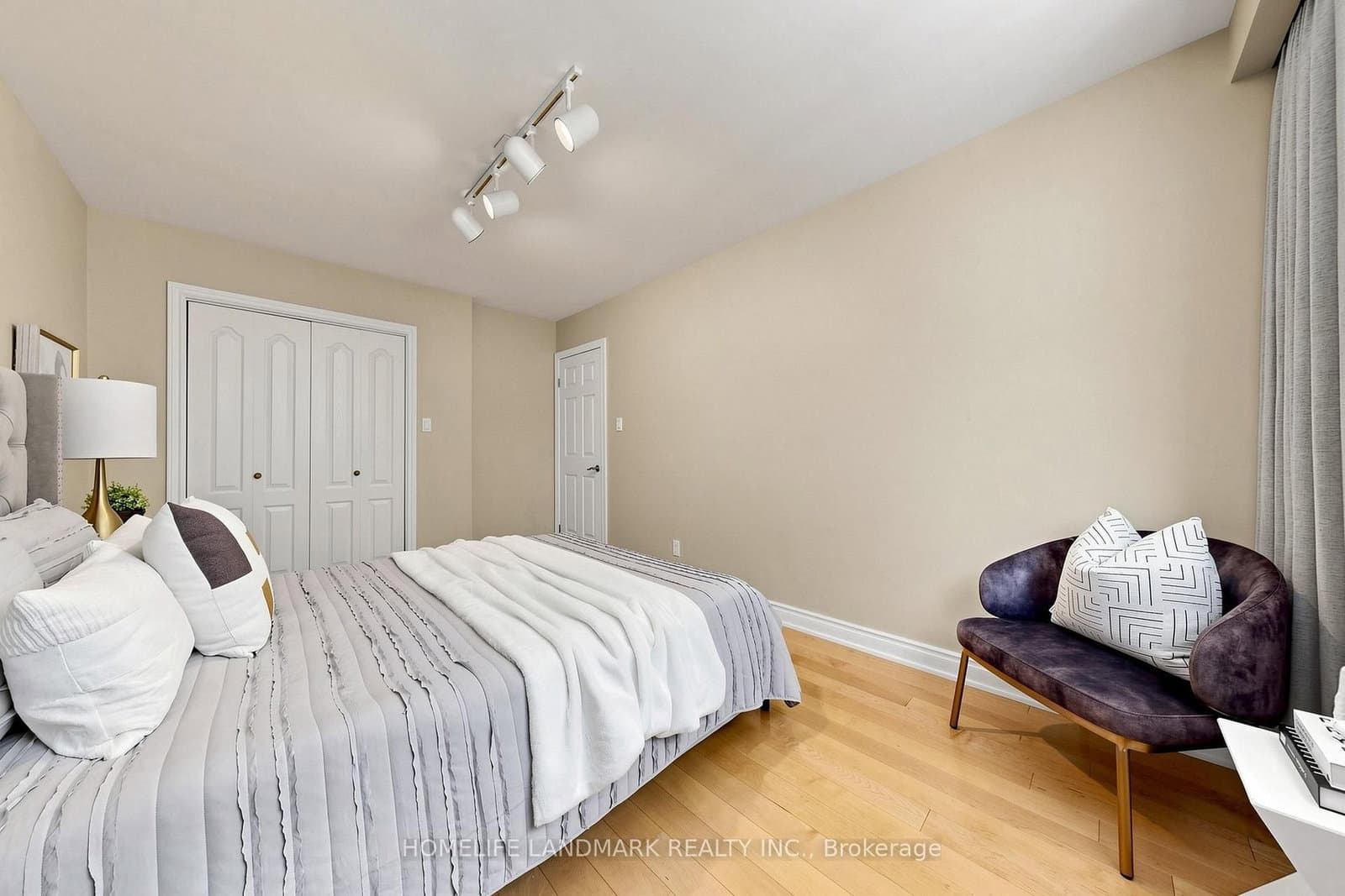 56 Kentland Crescent thumbnail 24