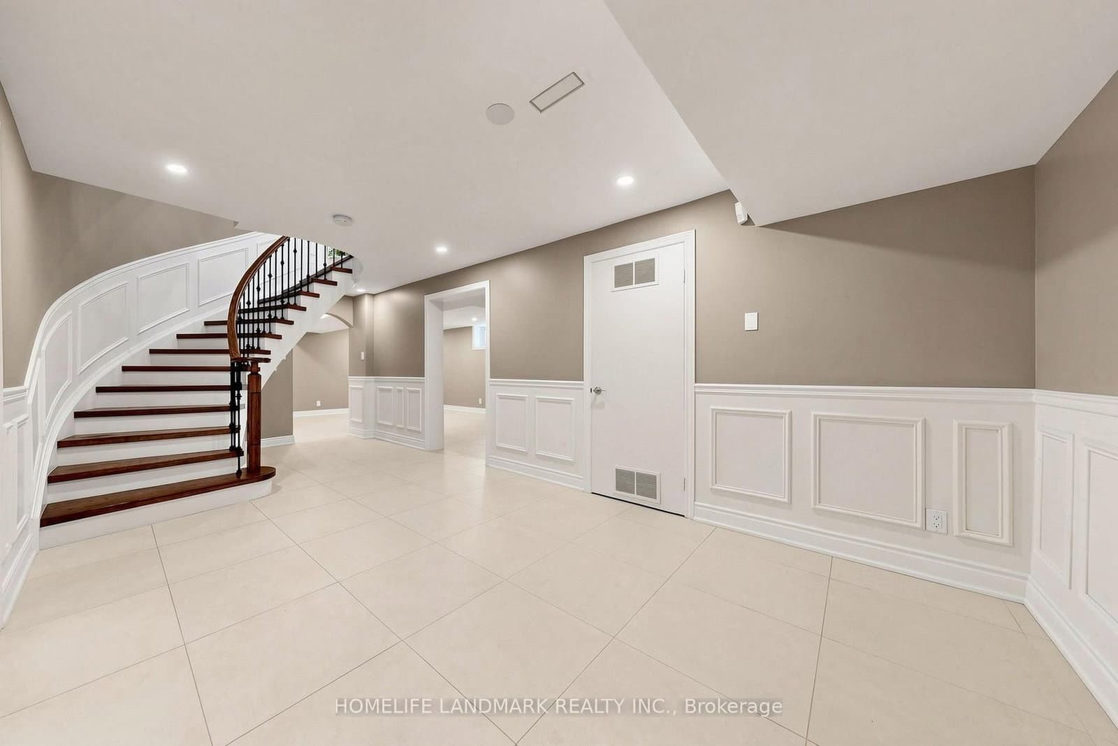 56 Kentland Crescent thumbnail 33