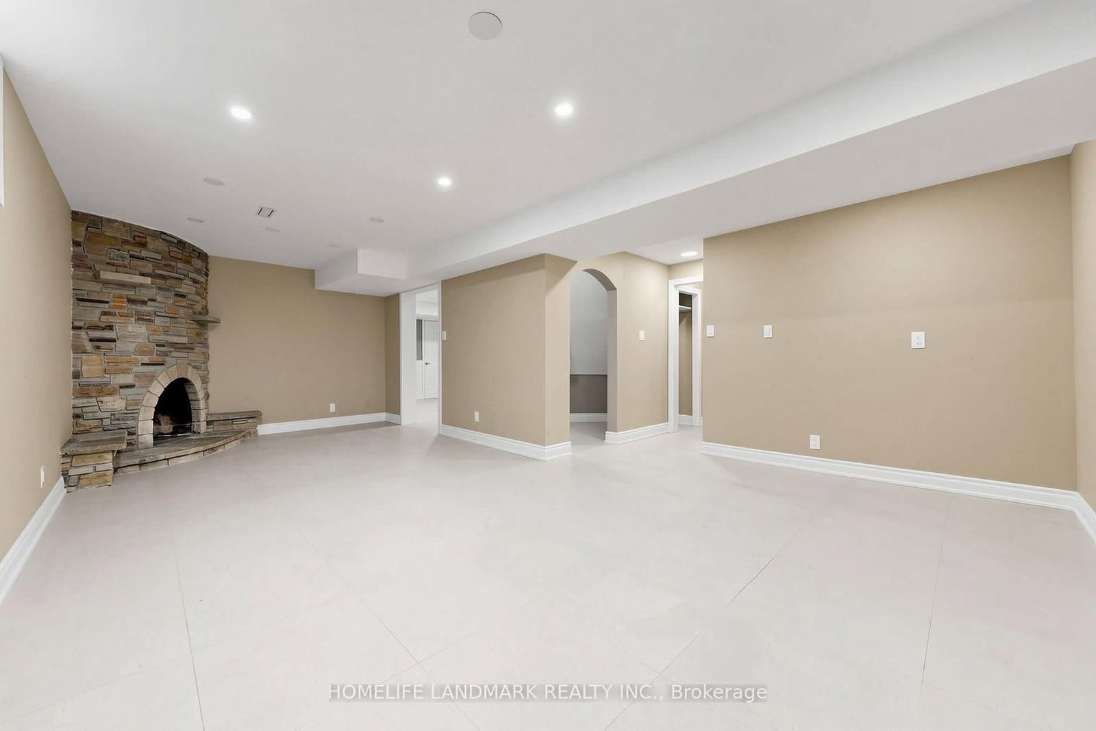 56 Kentland Crescent thumbnail 37