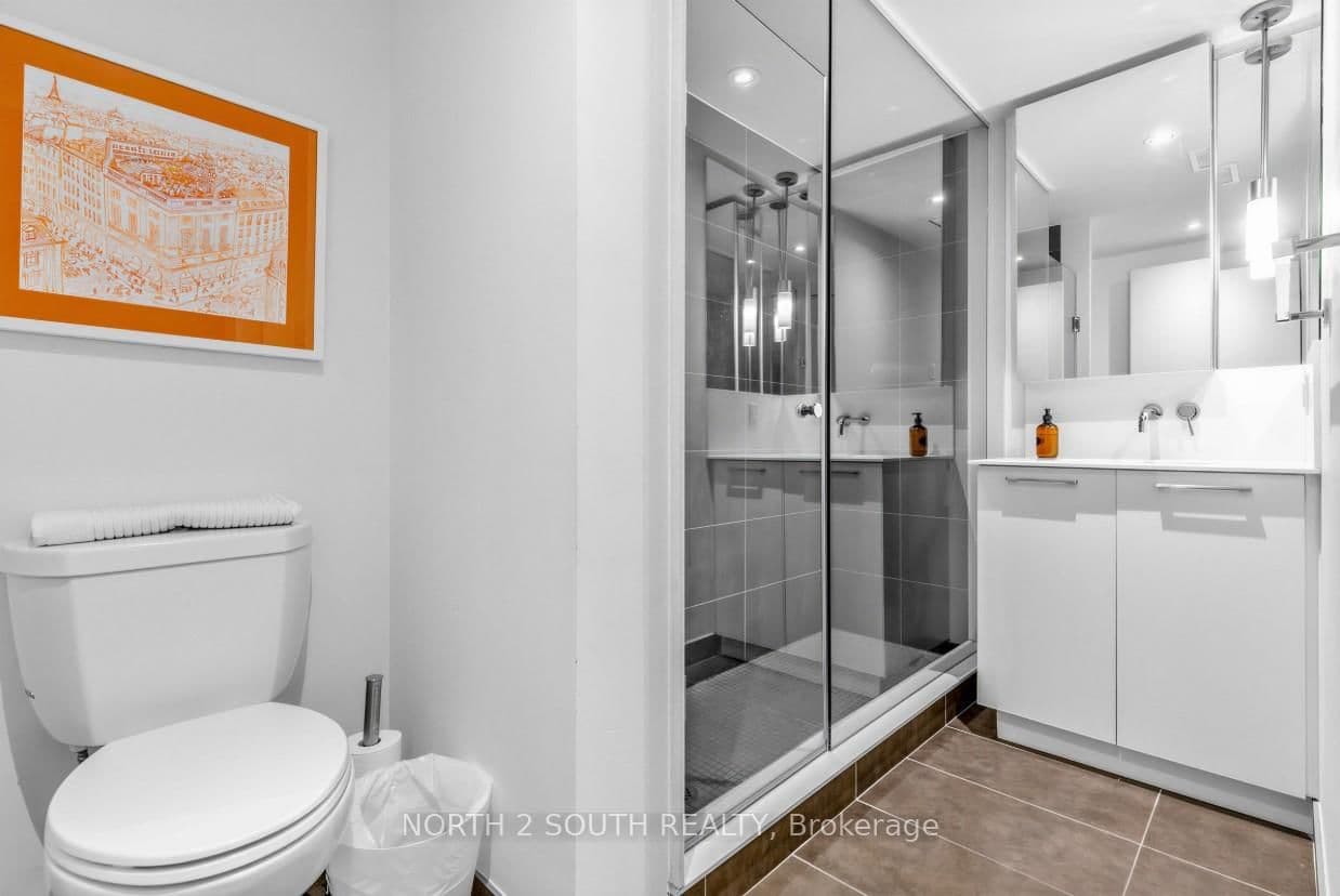 95 Bathurst Street, Unit 225 thumbnail 4