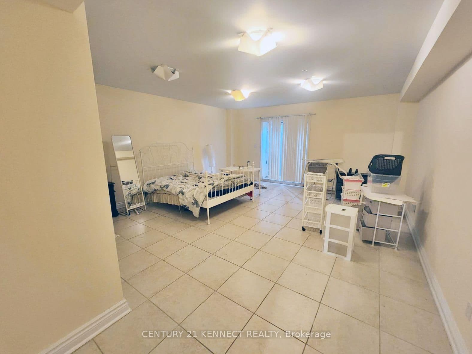150B Finch Avenue E thumbnail 3