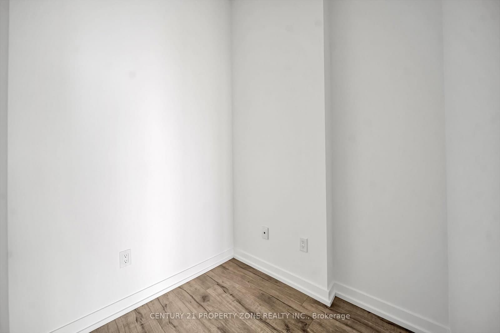 115 Mcmahon Drive, Unit Ph09 thumbnail 16