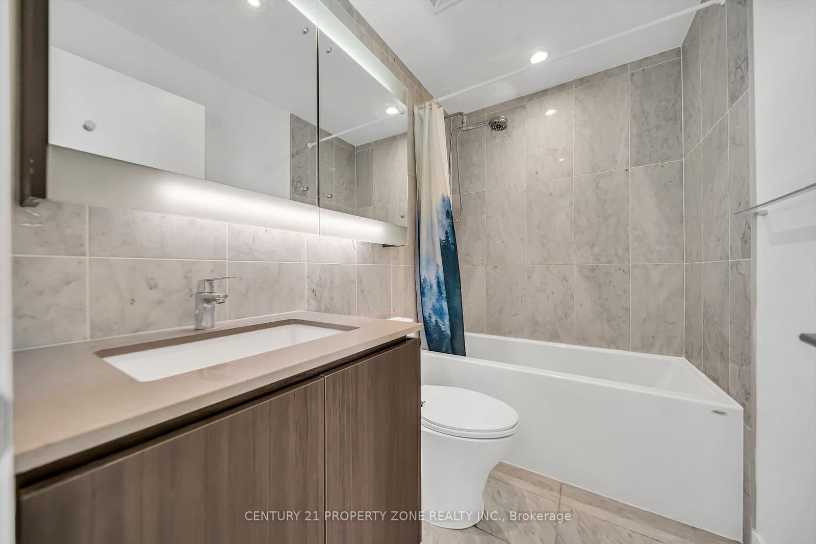 115 Mcmahon Drive, Unit Ph09 thumbnail 18