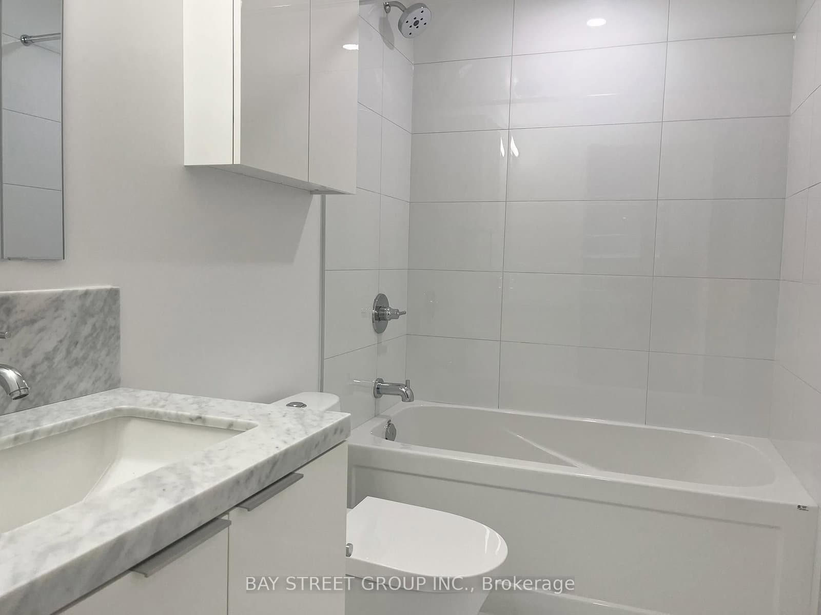 238 Simcoe Street, Unit 1904 thumbnail 17
