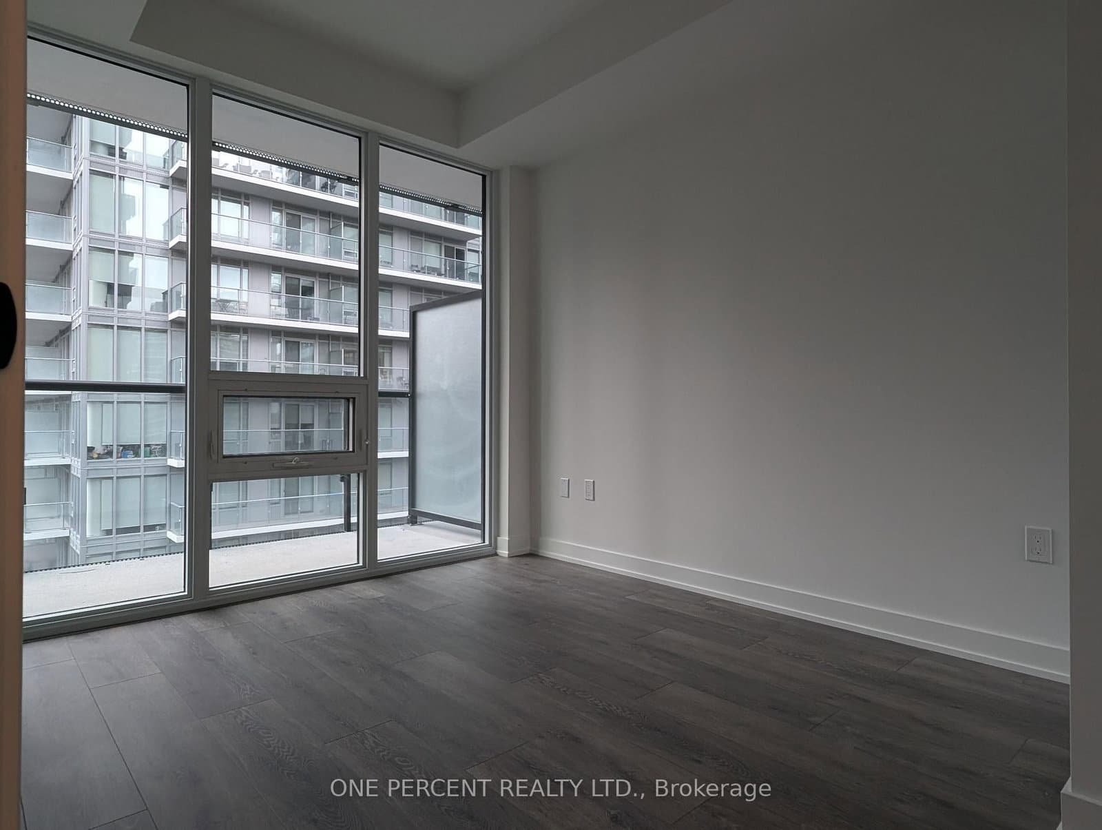 127 Broadway Avenue, Unit 1104 thumbnail 11