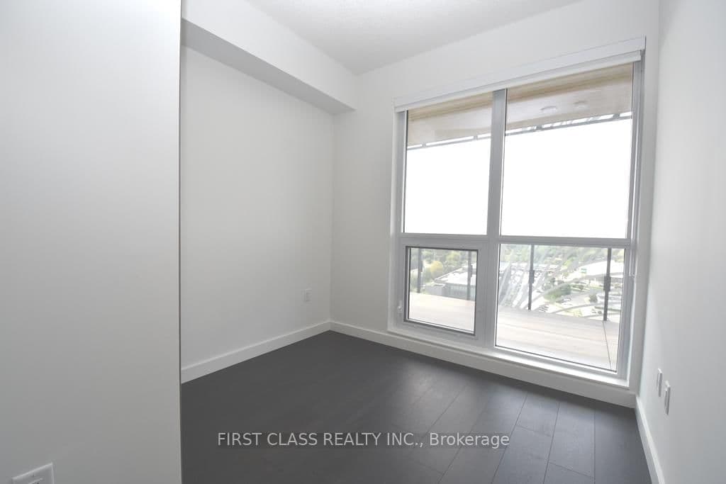 25 Mcmahon Drive, Unit 1707 thumbnail 12