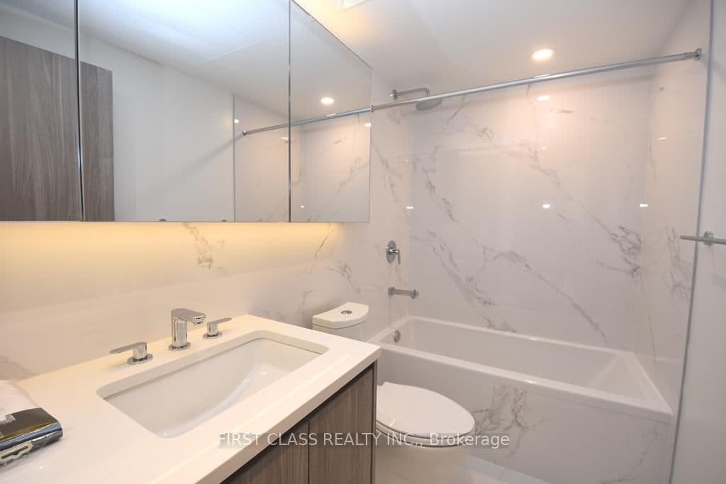 25 Mcmahon Drive, Unit 1707 thumbnail 15