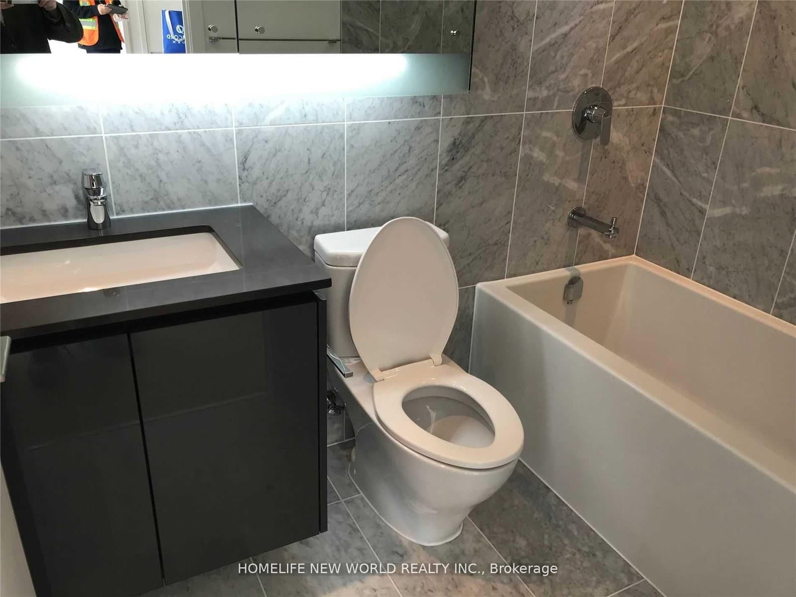 115 Mcmahon Drive, Unit 1212 thumbnail 10