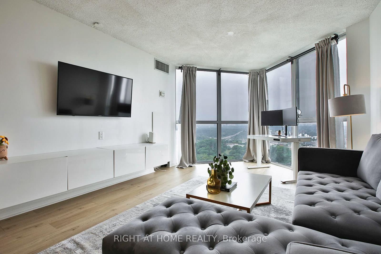 7 Concorde Place, Unit 2212 thumbnail 28