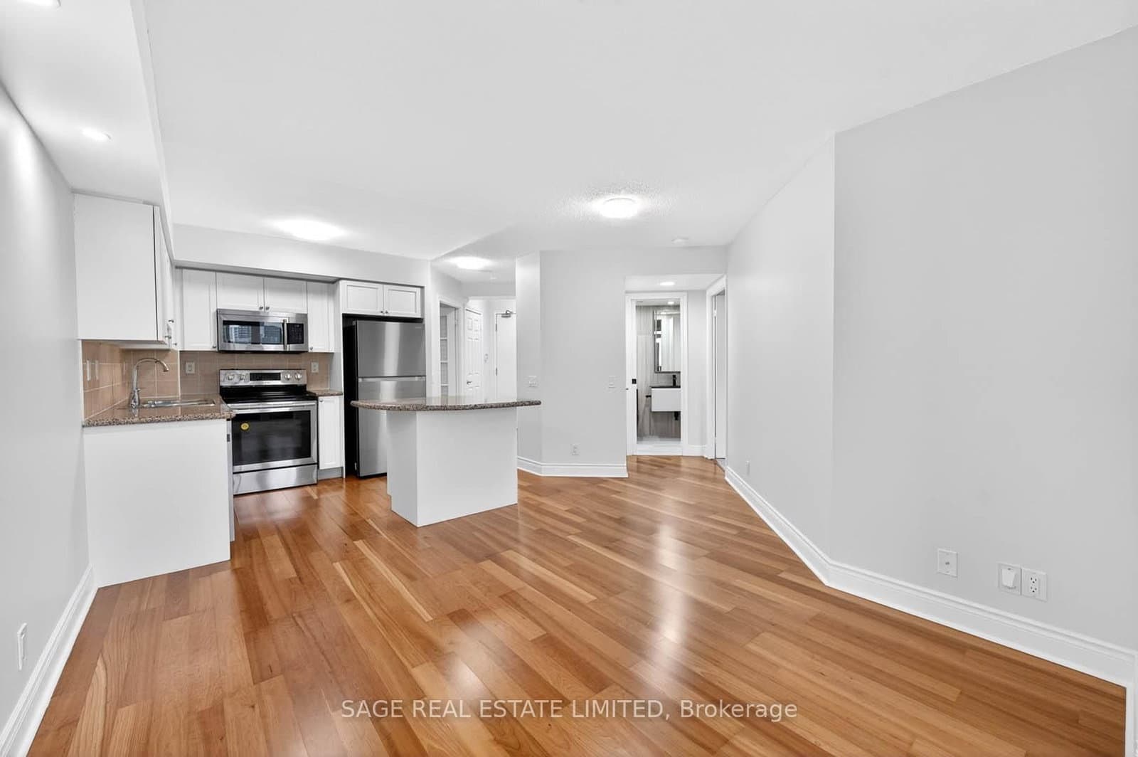 78 Harrison Garden Boulevard, Unit 1214 thumbnail 14