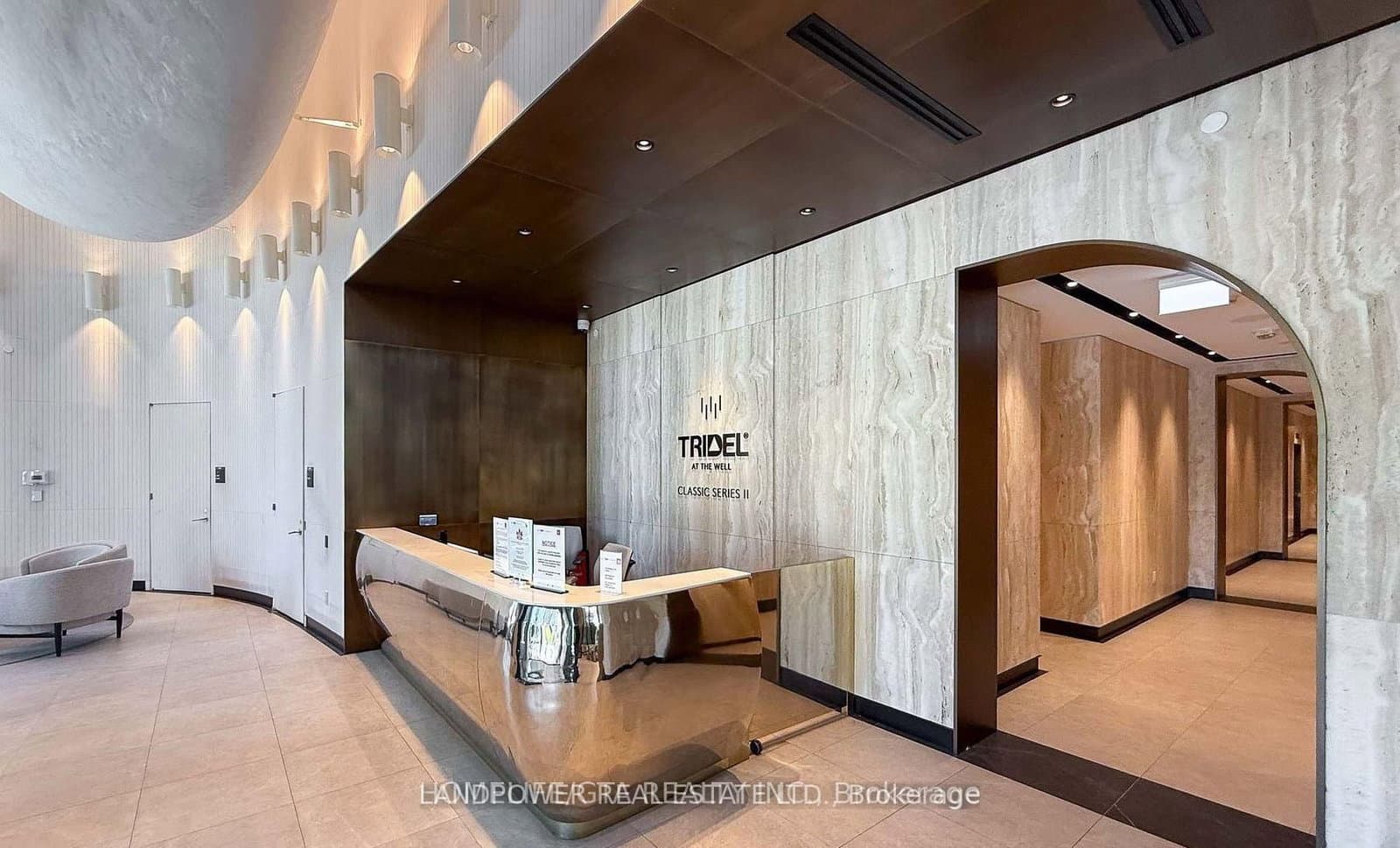 480 Front Street W, Unit 1203 thumbnail 18
