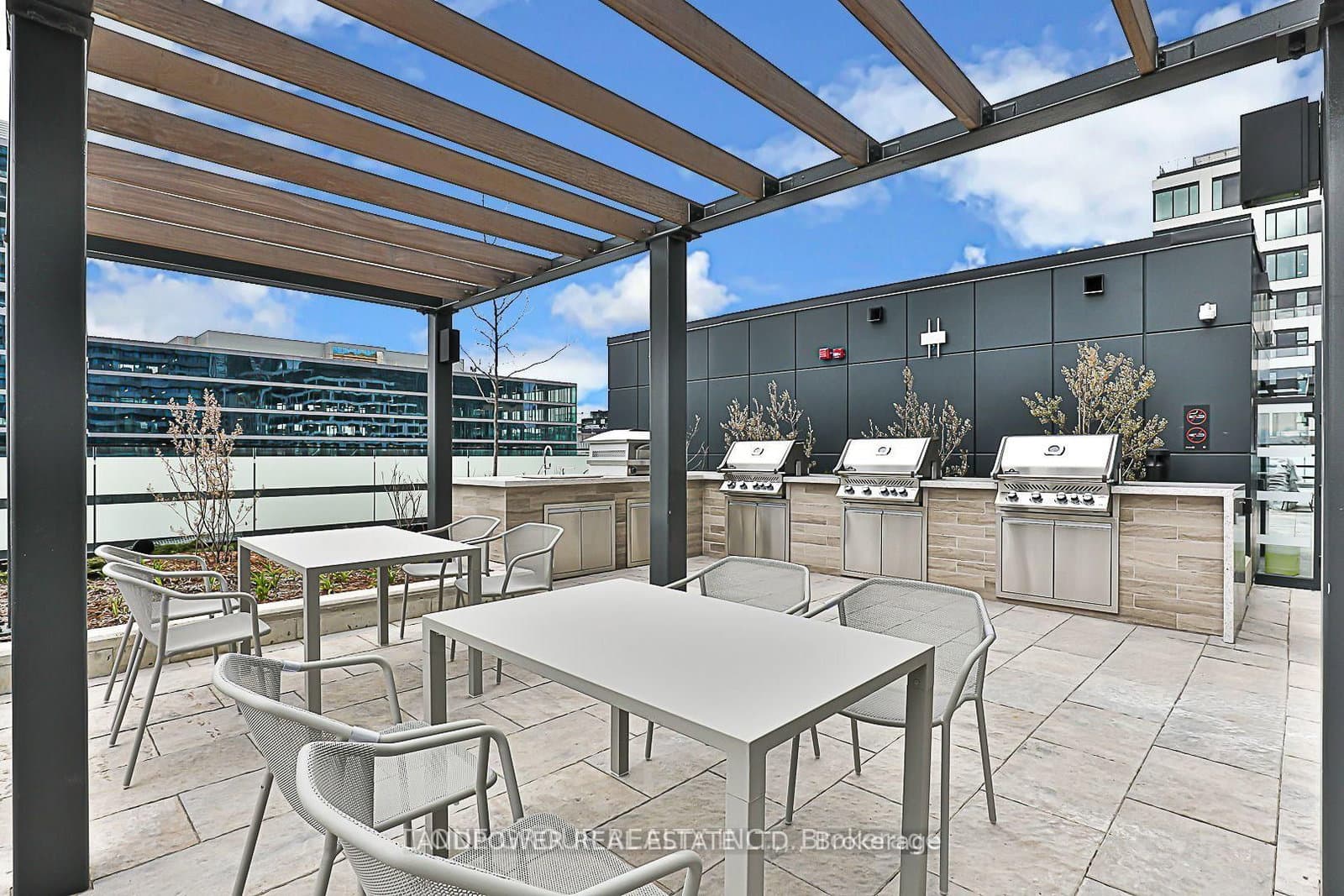 480 Front Street W, Unit 1203 thumbnail 21