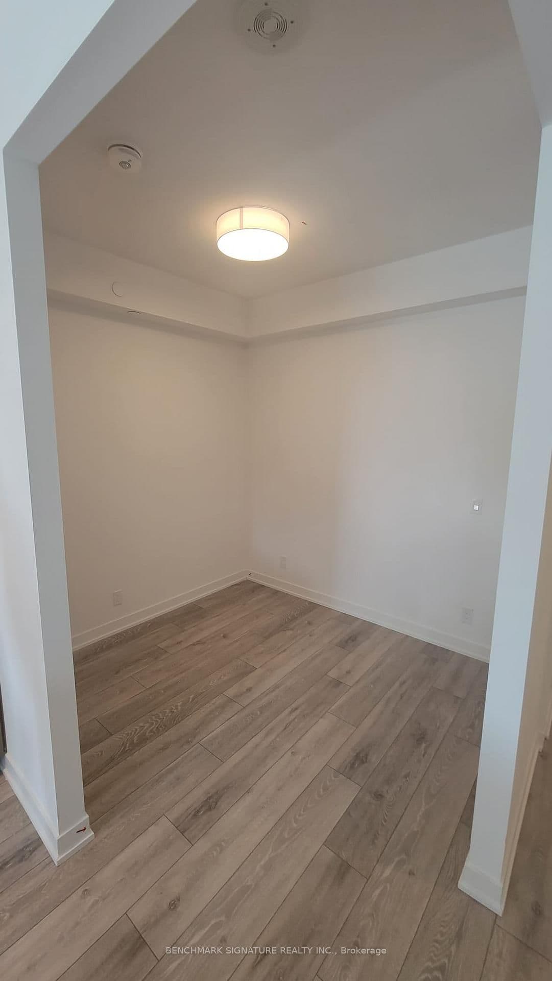 15 Holmes Avenue, Unit 1312 thumbnail 8
