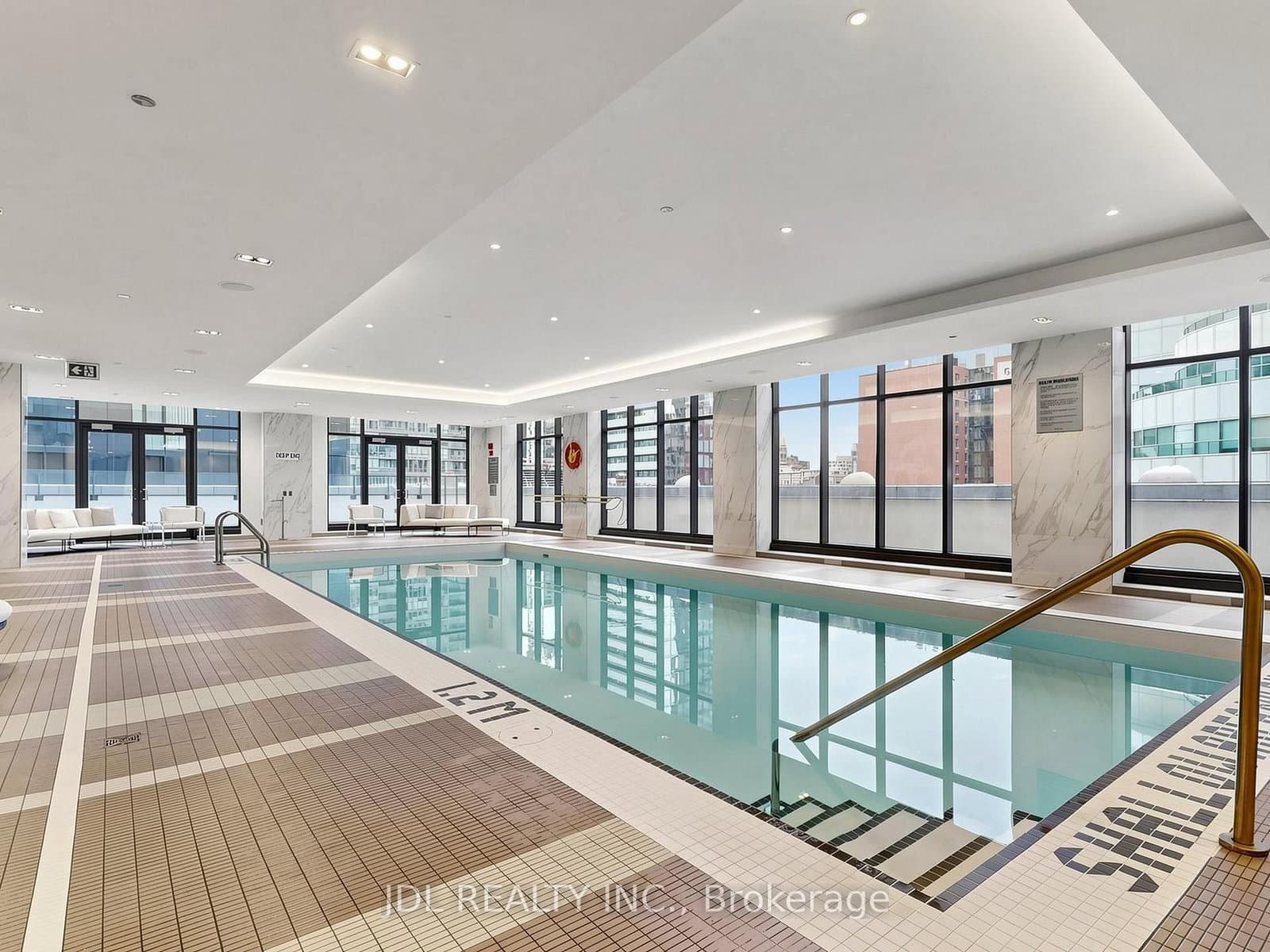 125 Blue Jays Way, Unit 3711 thumbnail 22