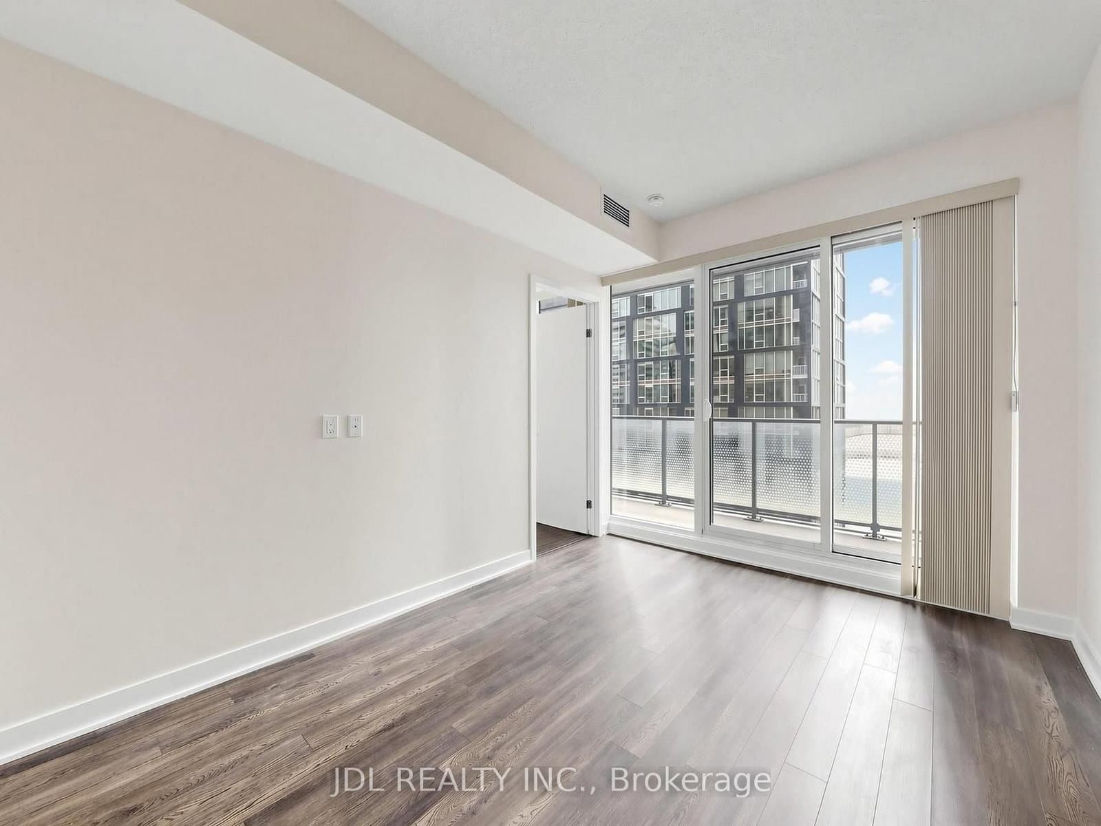 125 Blue Jays Way, Unit 3711 thumbnail 5