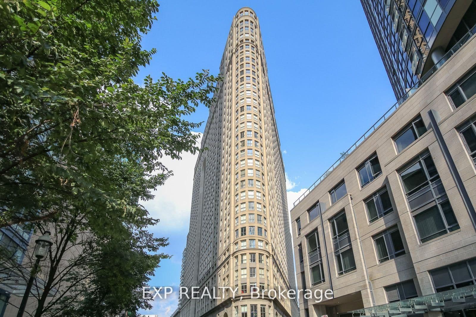 25 The Esplanade, Unit 808 thumbnail 2