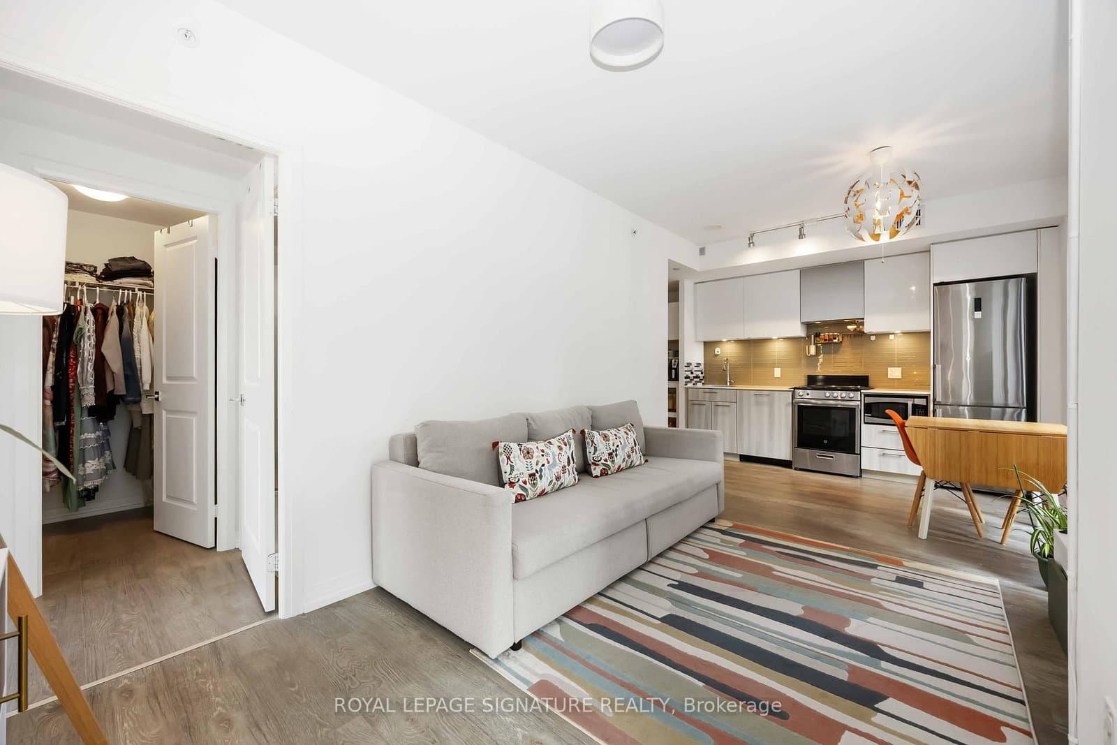251 Jarvis Street, Unit 1725 thumbnail 12