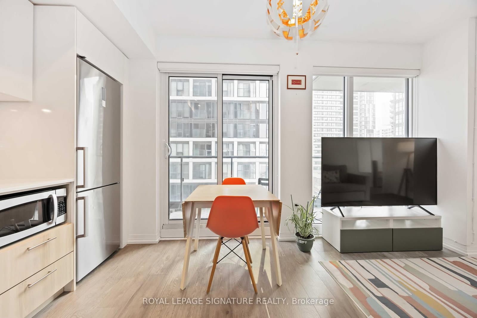251 Jarvis Street, Unit 1725 thumbnail 8