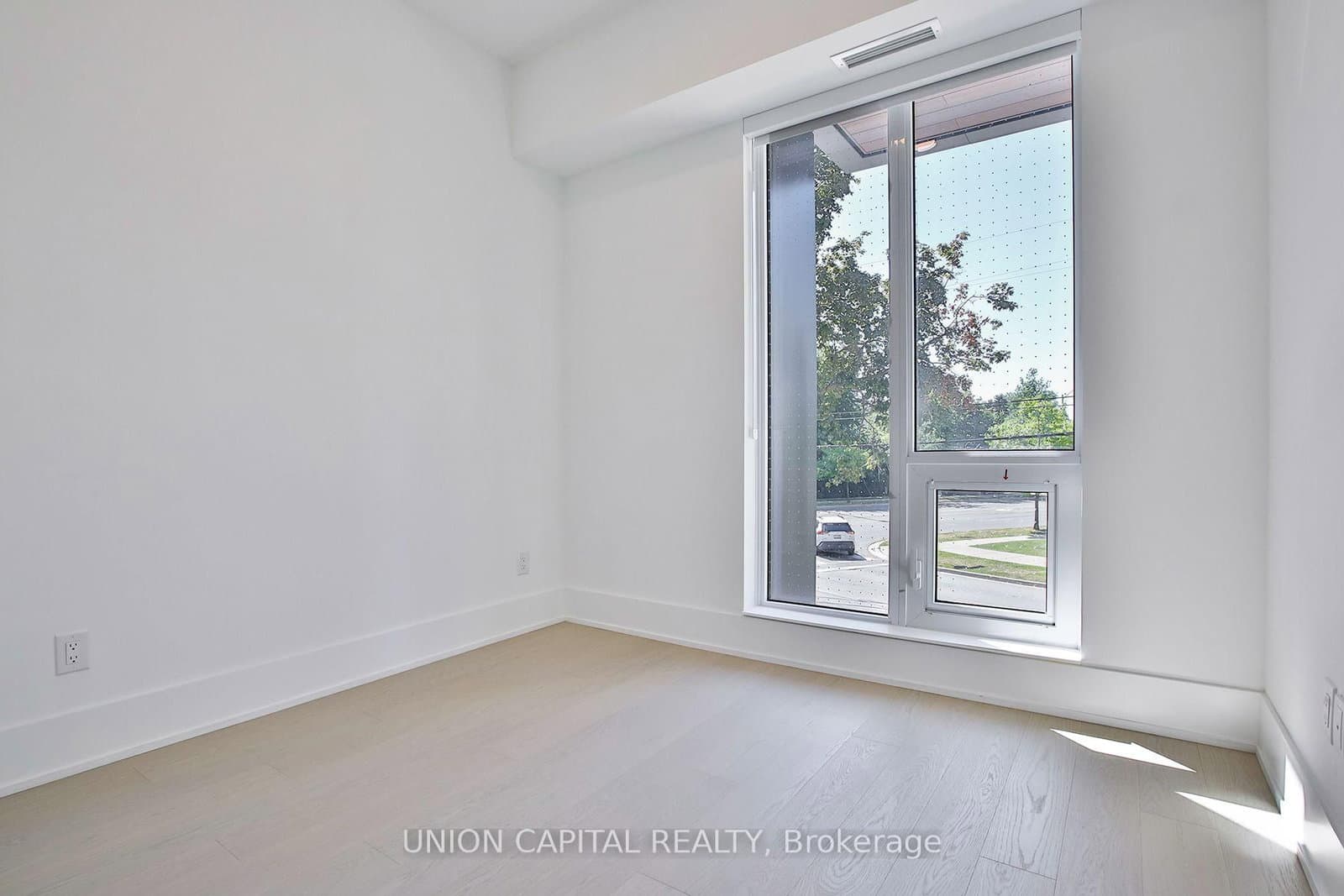 36 Olive Avenue, Unit TH103 thumbnail 11