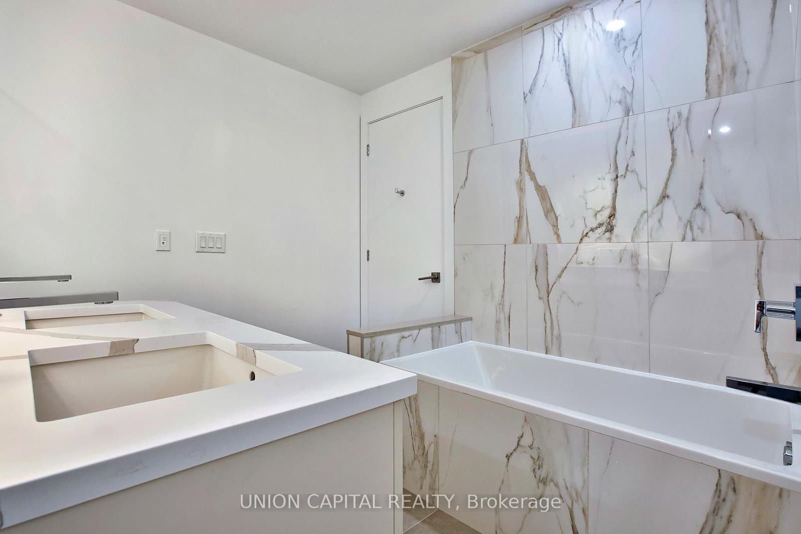 36 Olive Avenue, Unit TH103 thumbnail 19