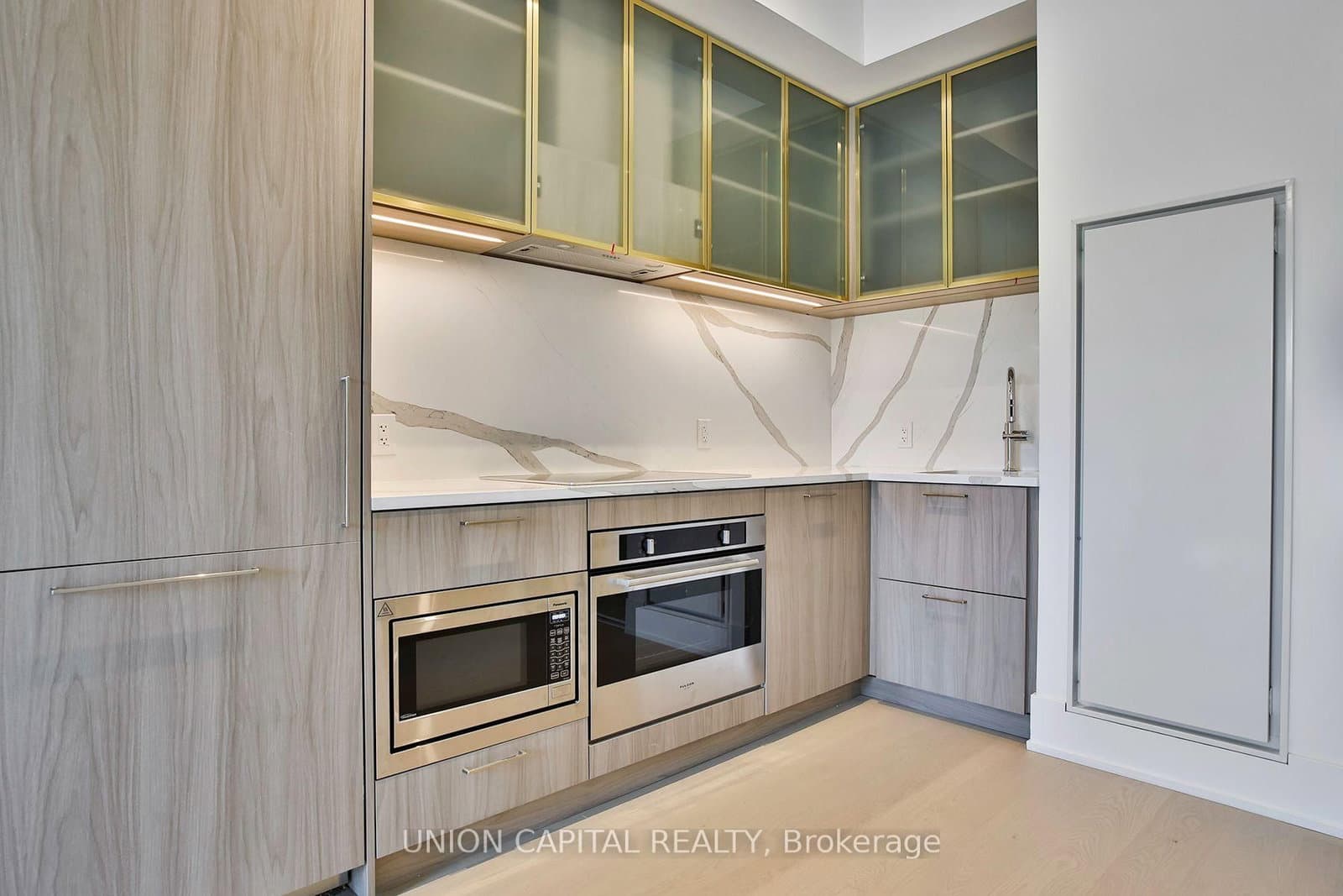 36 Olive Avenue, Unit TH103 thumbnail 4