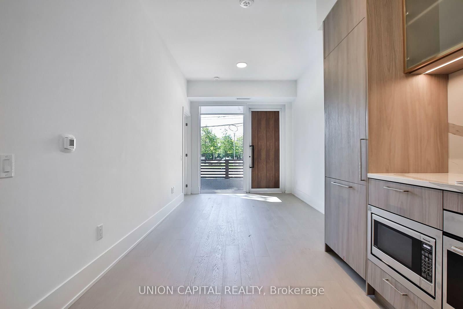 36 Olive Avenue, Unit TH103 thumbnail 6